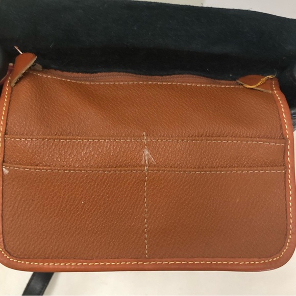 VTG DOONEY & BOURKE All Weather Leather Crossbody Bag - Picture 11 of 16